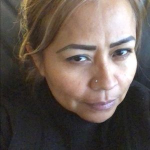 Meet your Posher, Teresa